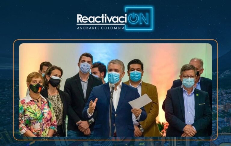 Reunión con el Presidente de la República, donde anunció apertura del sector nocturno en Junio.