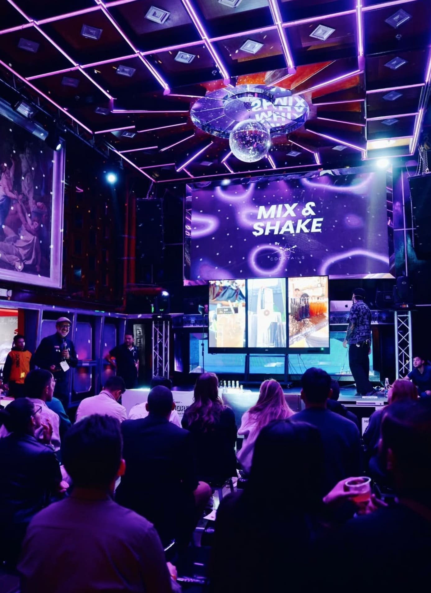 Masterclass de MIX & SHAKE frente a público